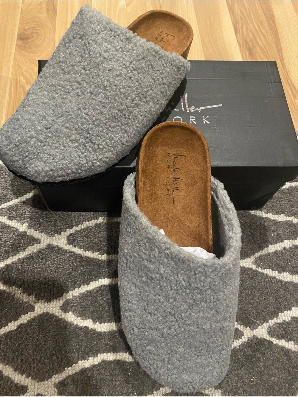 Nicole Miller Bondy Sherpa Mule/Slide  NWT Sz 9
